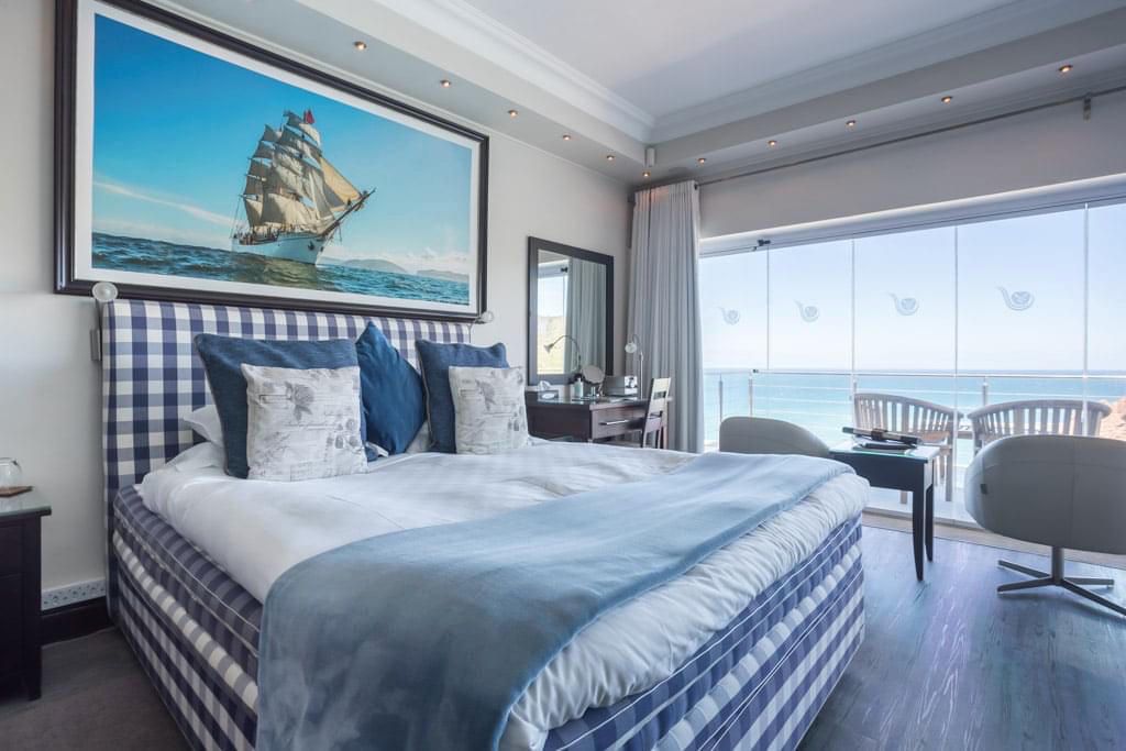 Captain's Junior Suite at Head Over Hills, Garden Route, South Africa (1 of 7)