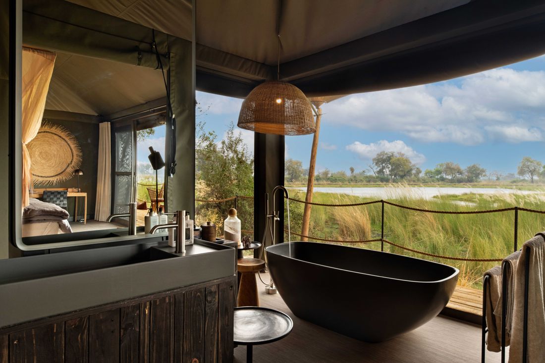 Bathroom at North Island Okavango